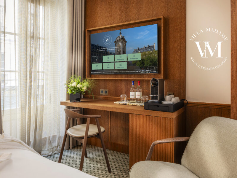 Villa Madame Paris rejoint les hôtels équipés en IPTV par EONA